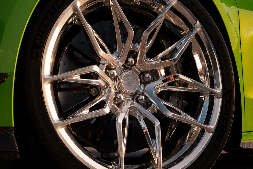 E5 Laguna wheel spoke detail